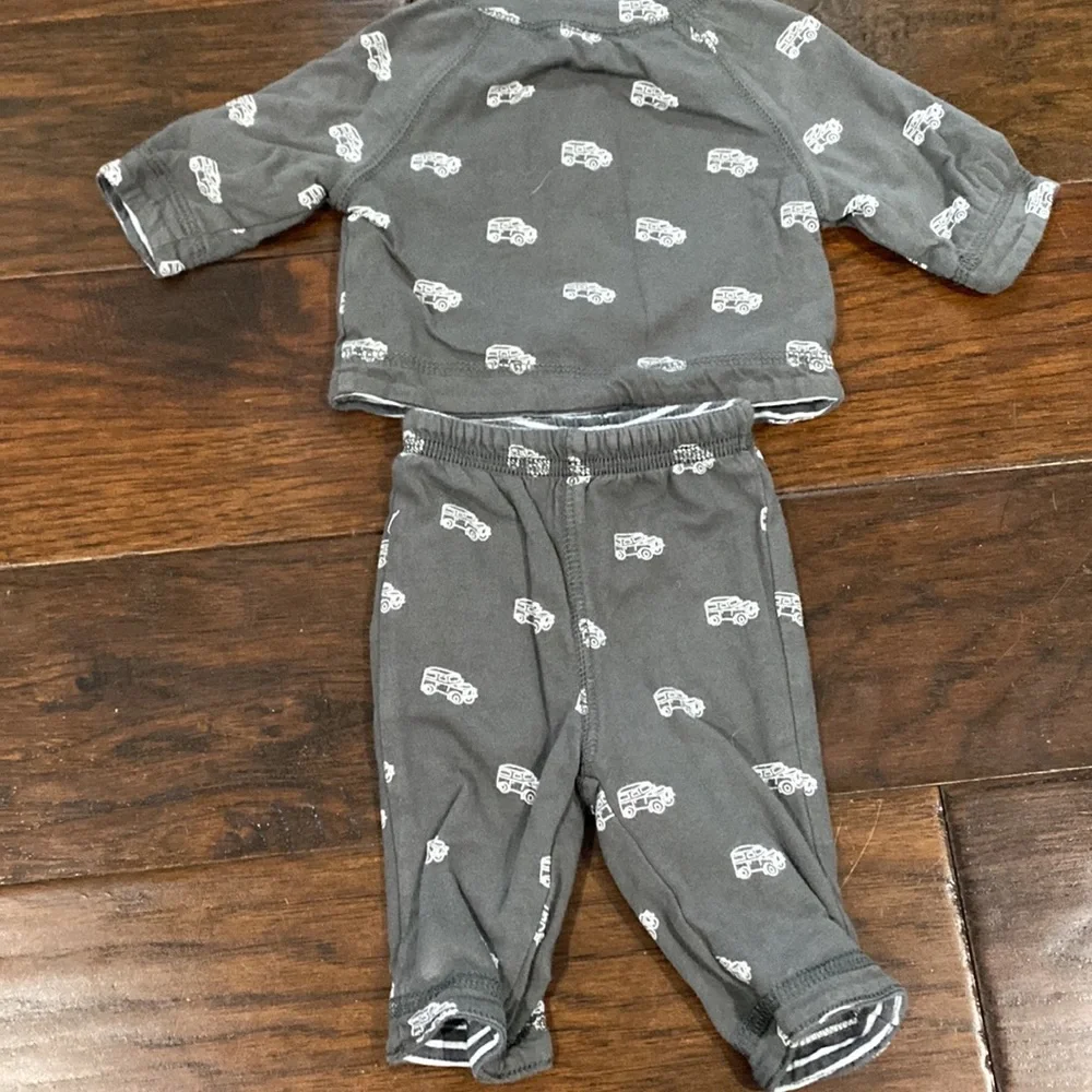 Gap newborn car outfit